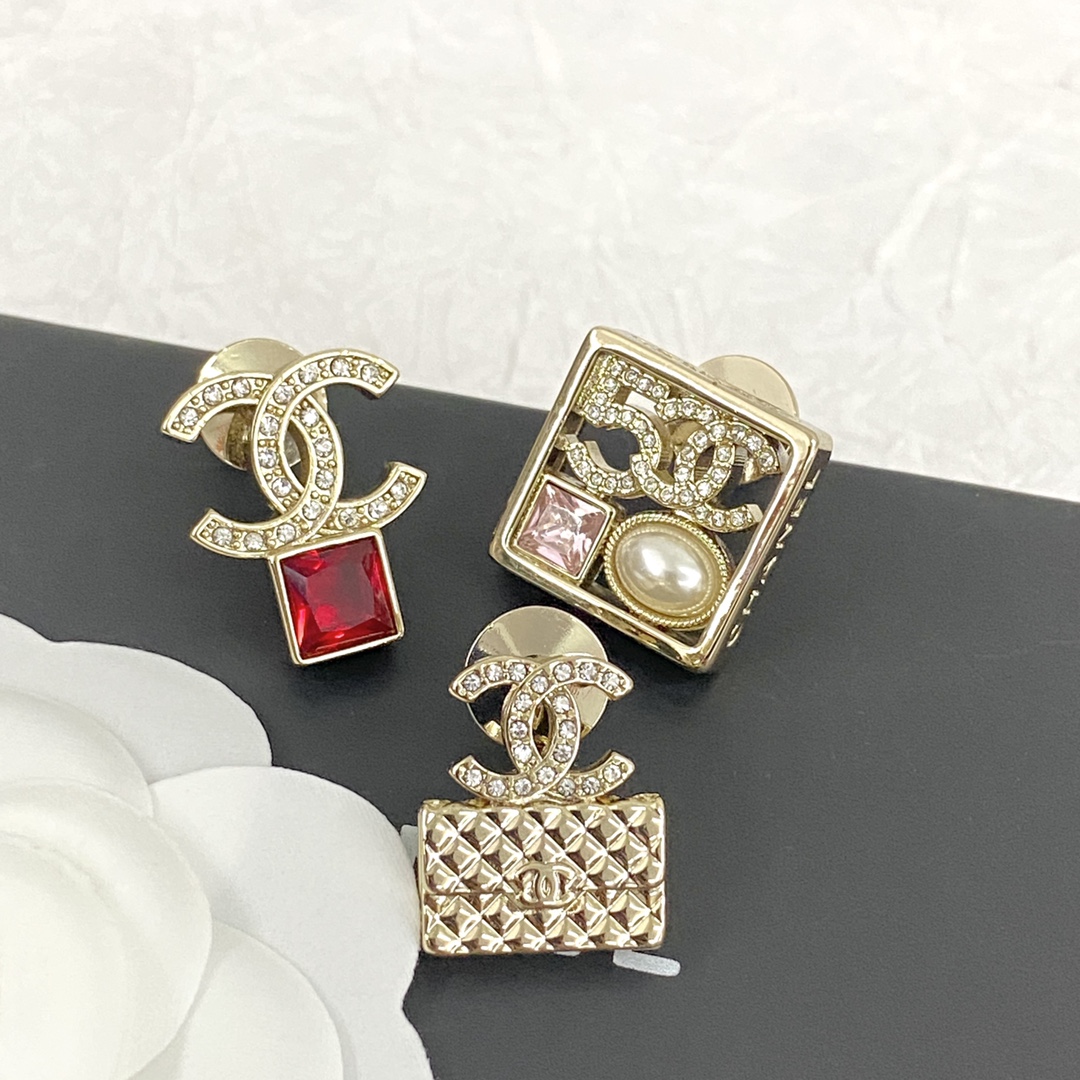 Chanel Brooch(Set of 3)