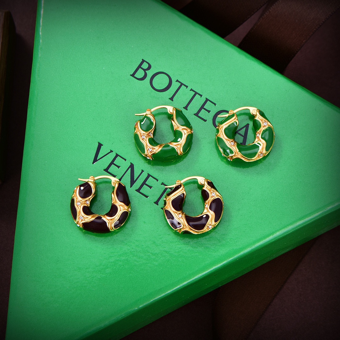 BOTTEGA VENENTA Earring