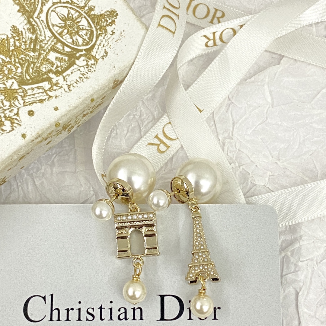 Dior Earring