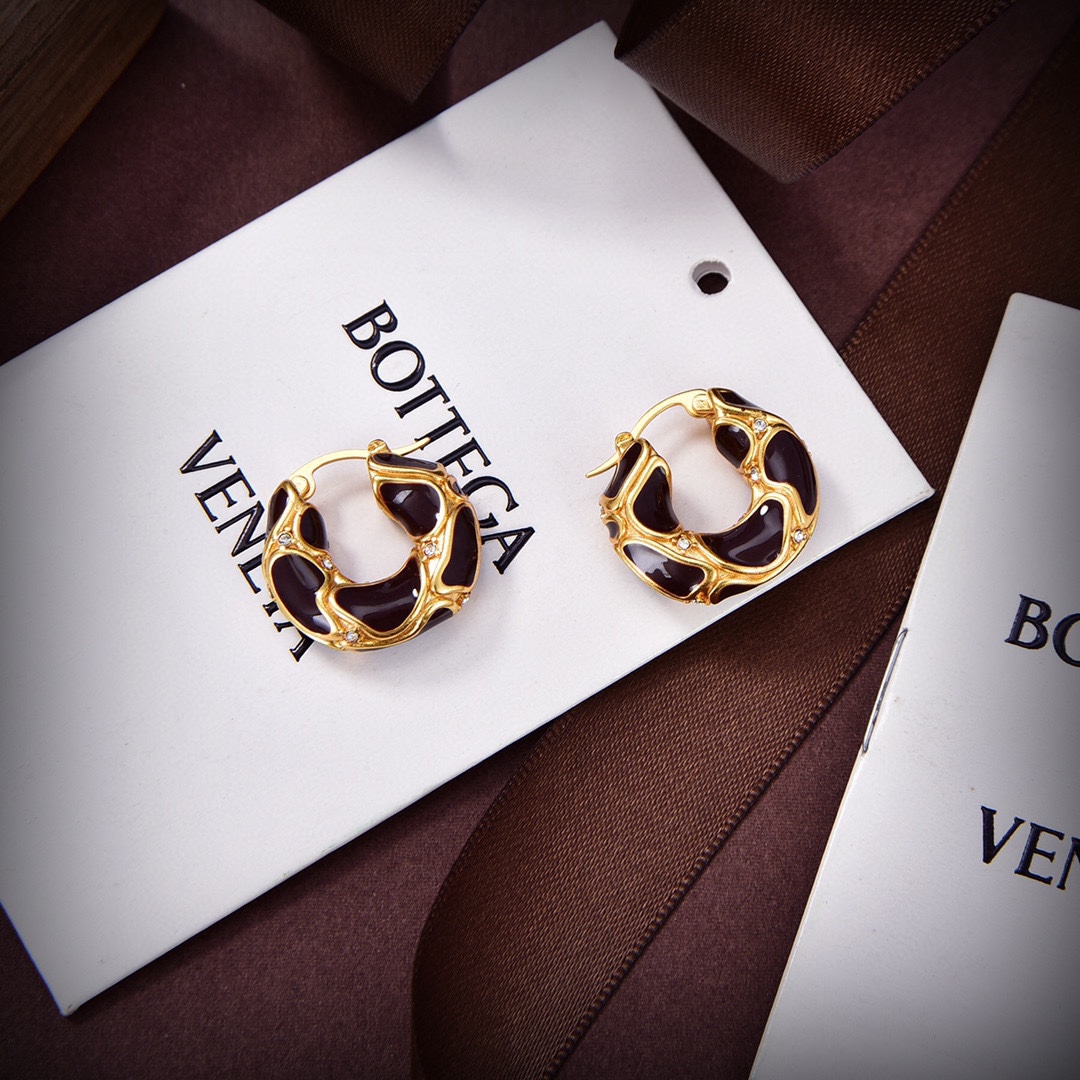 BOTTEGA VENENTA Earring