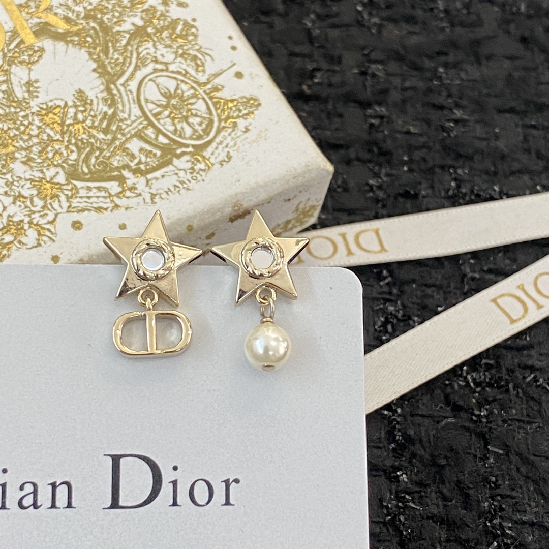 Dior Earring