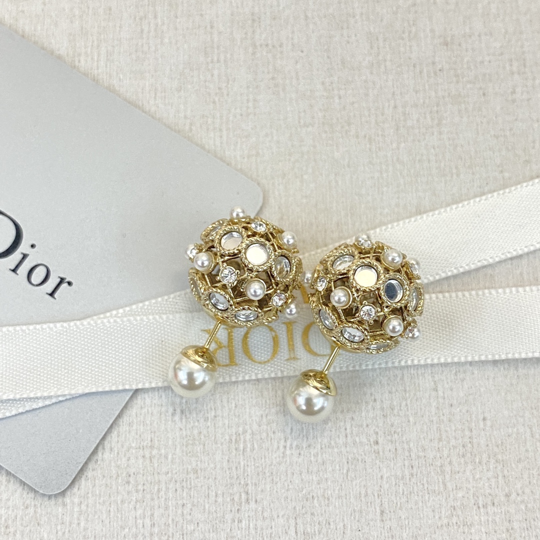 Dior Earring