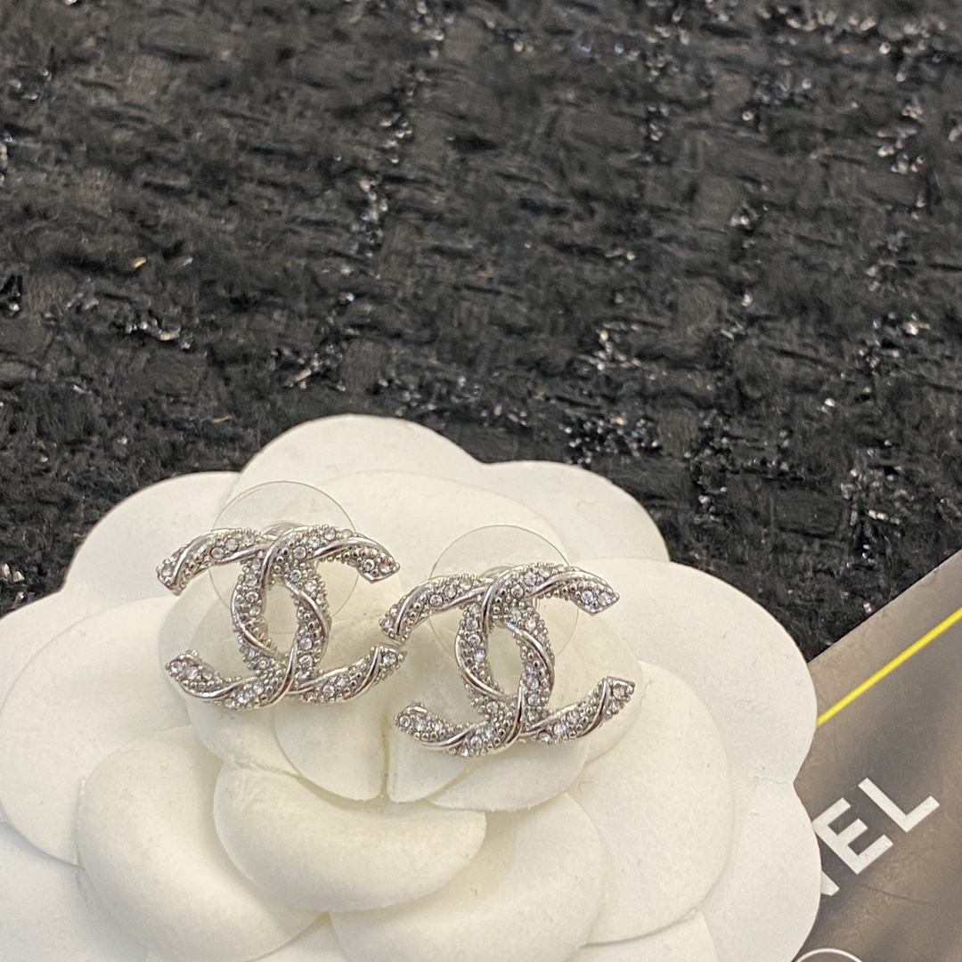 Chanel Earring