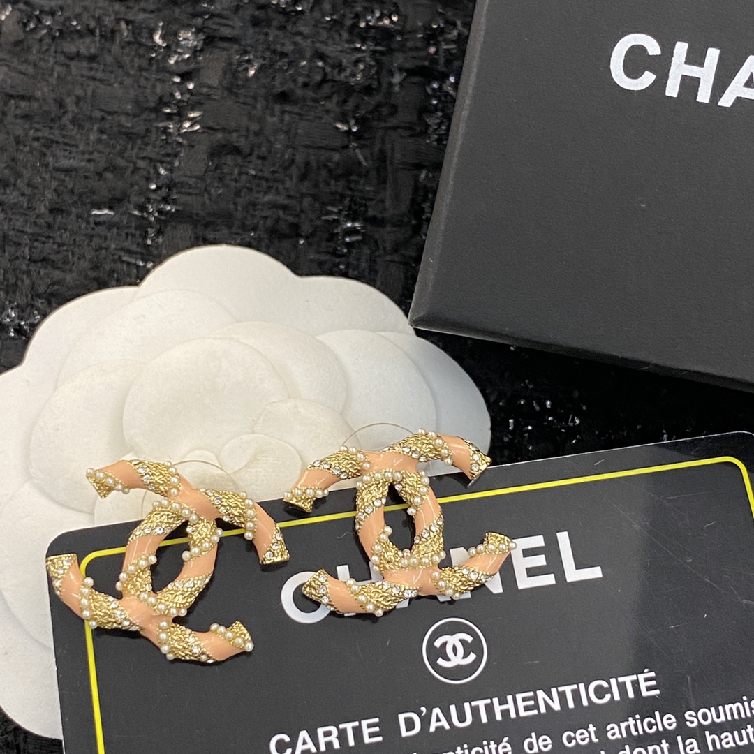 Chanel Earring