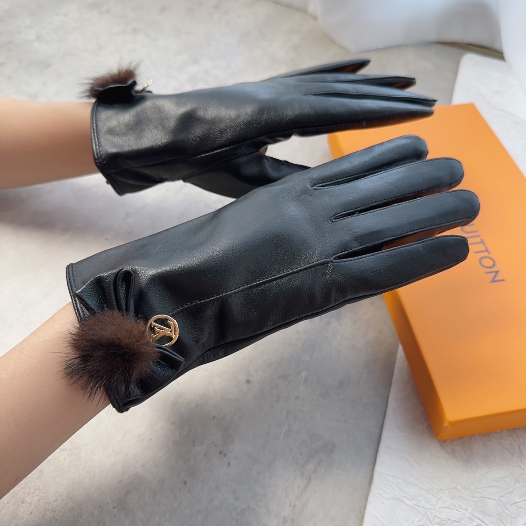 Louis Vuitton Gloves