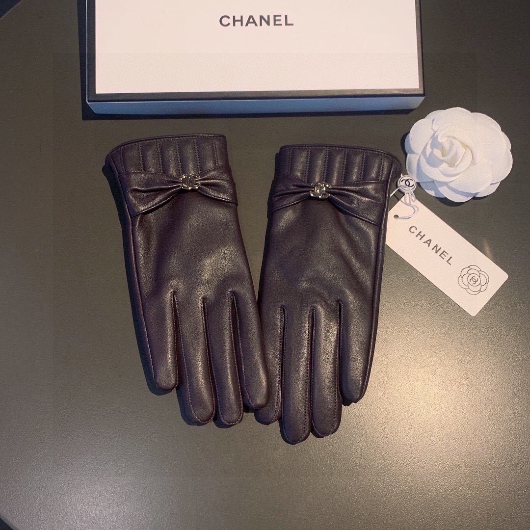 Chanel Gloves