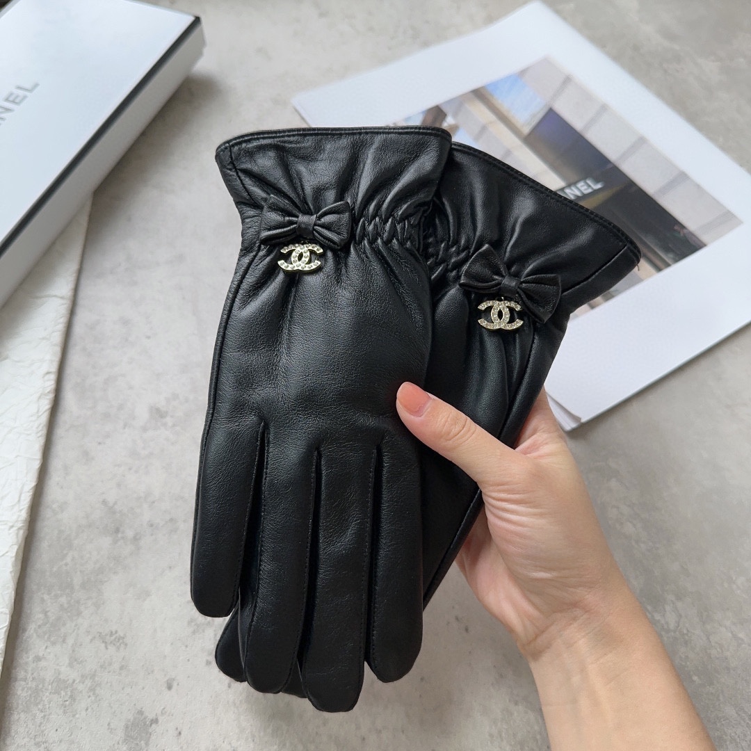 Chanel Gloves