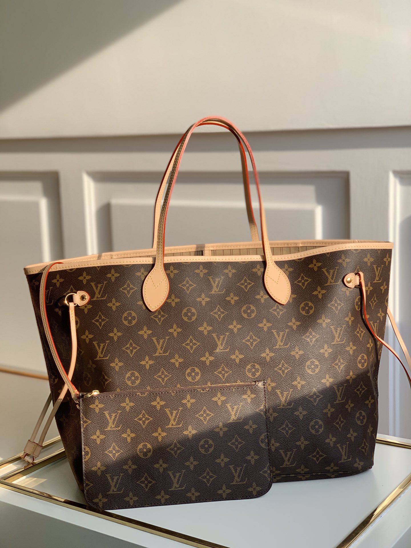 Louis Vuitton Neverfull GM-40 x 33 x 20CM
