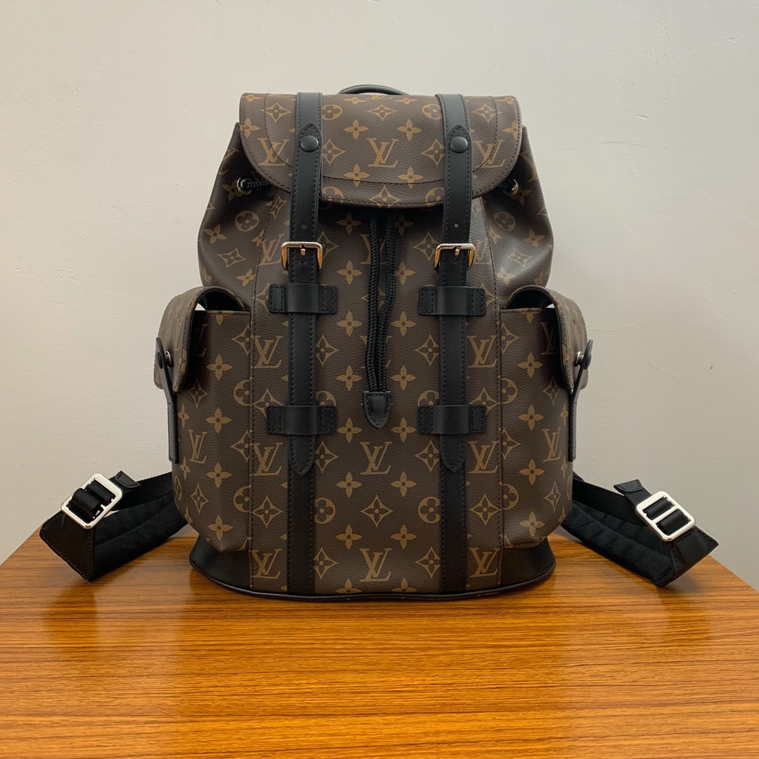 Louis Vuitton Christopher Backpack(32-39-12CM)