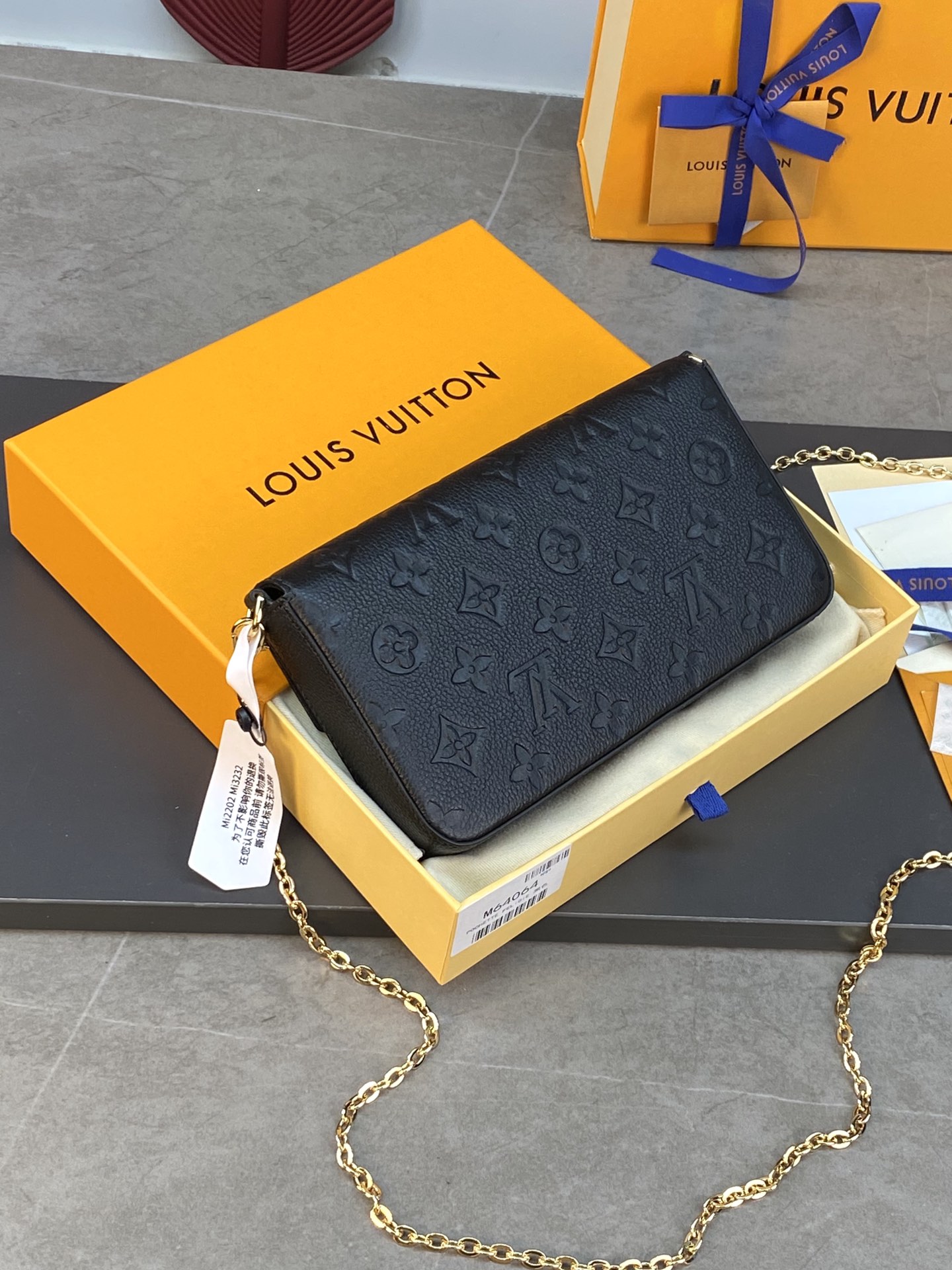 Louis Vuitton Félicie Pochette (21×12×3CM)