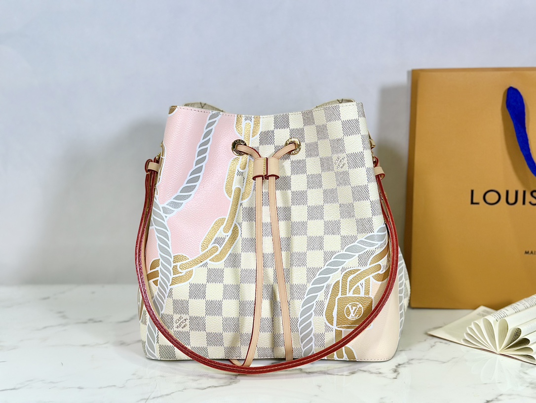 Louis Vuitton NéoNoé Bucket(26 x 26 x 17.5CM)