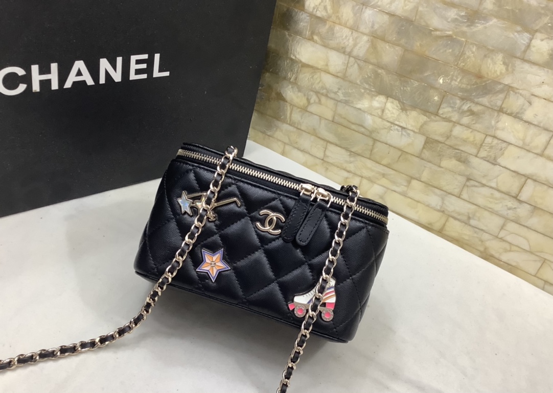 Ch*nel Oblique Cosmetic Bag(17*9.5*8CM)