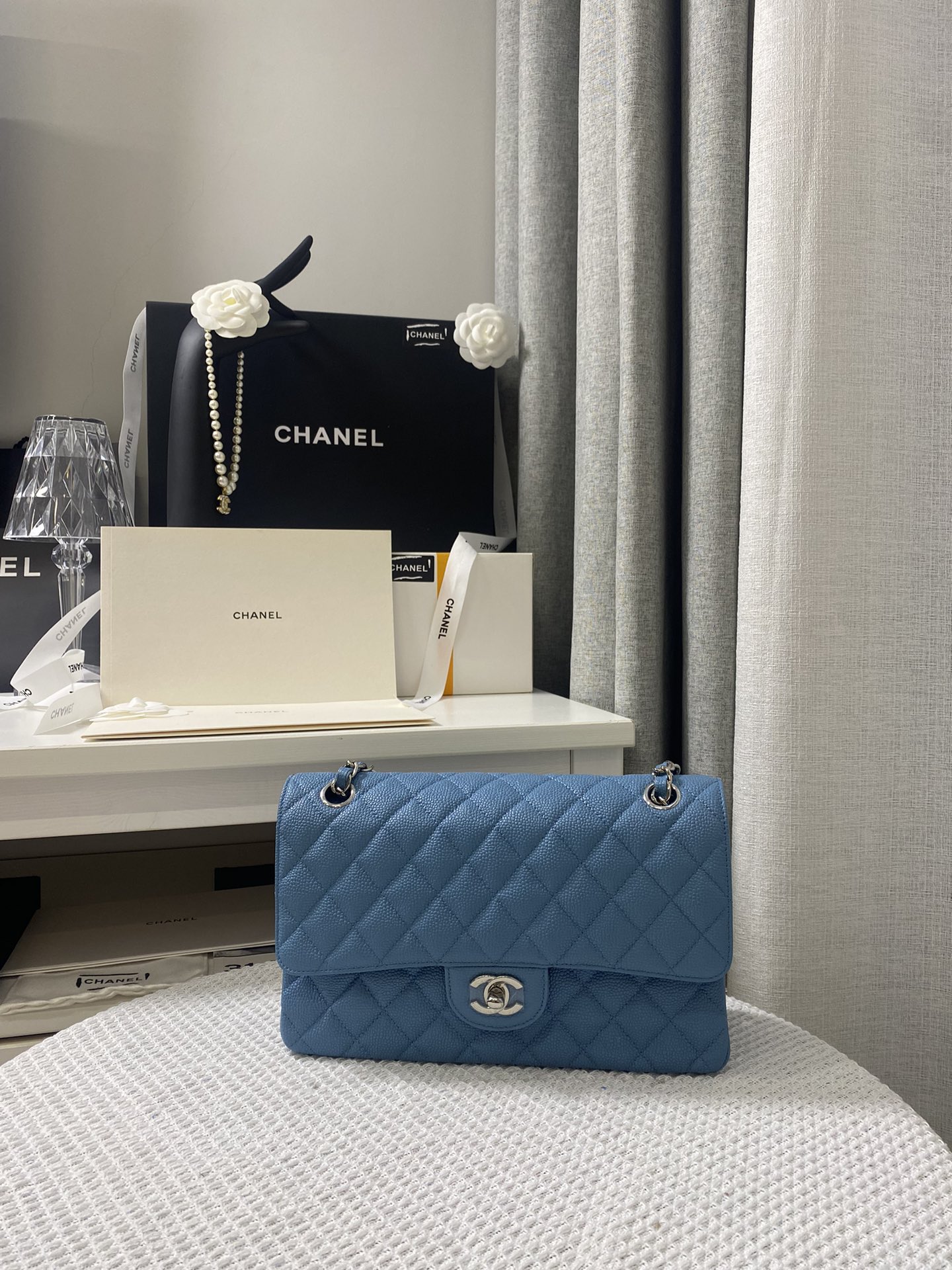 Ch*nel Caviar Flap Bag(23CM)