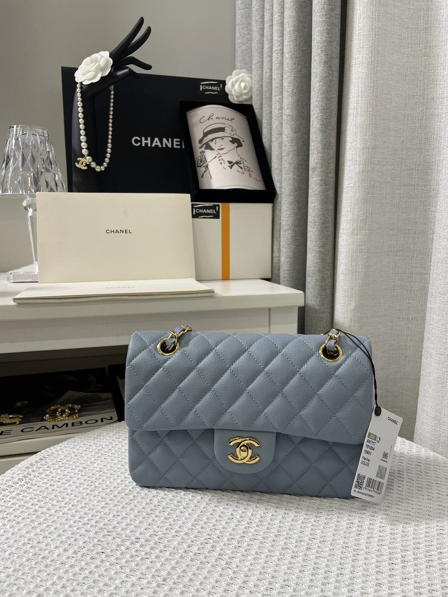 Ch*nel Caviar Flap Bag(23CM)