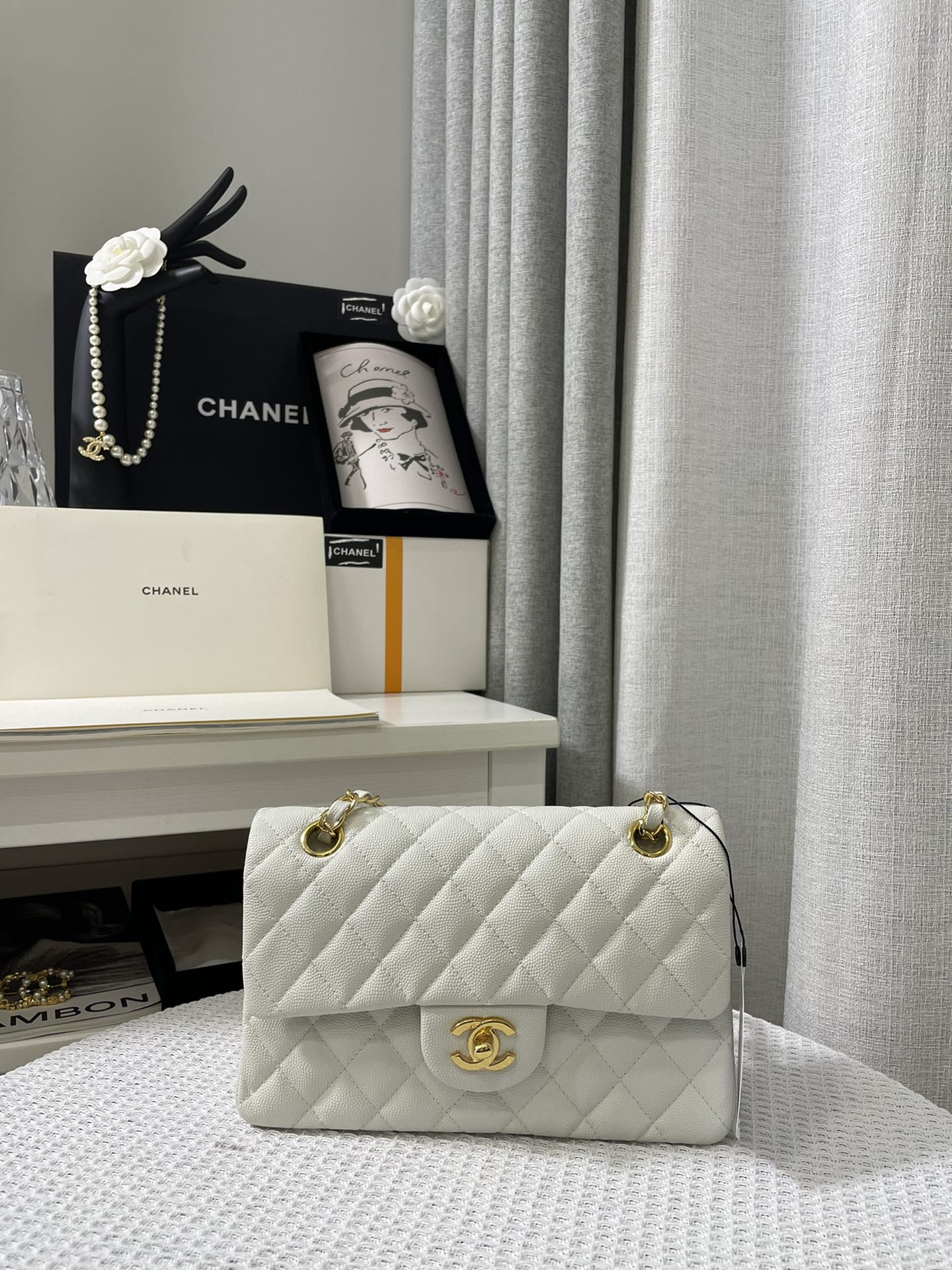 Ch*nel Caviar Flap Bag(23CM)