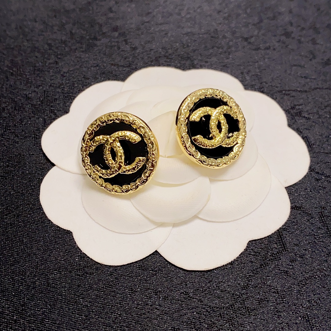 Chanel Earring