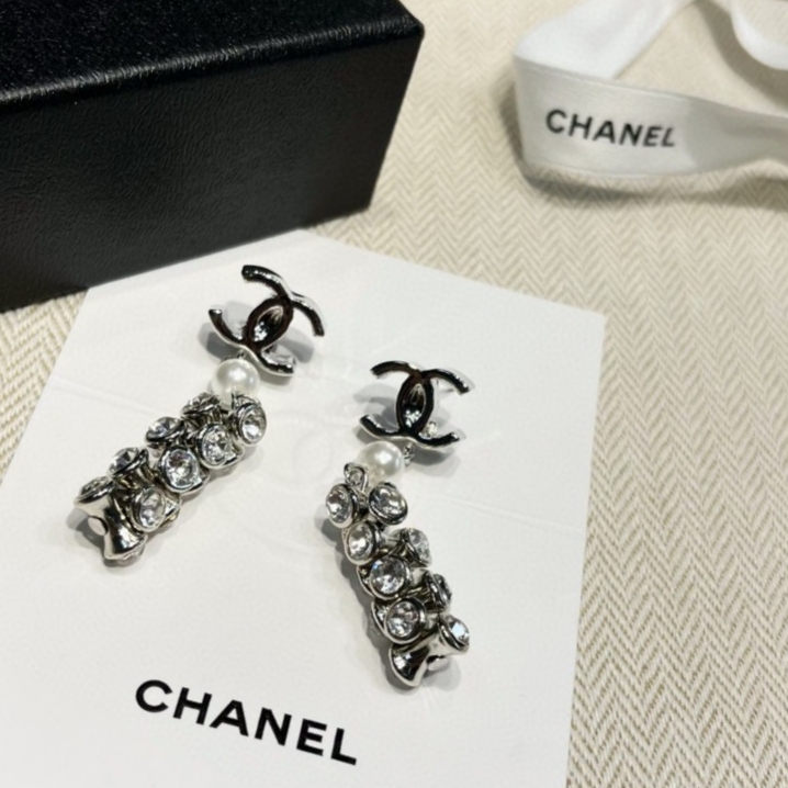Chanel Earring