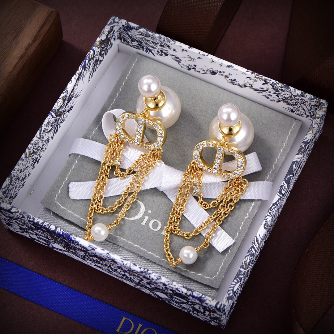 Dior Earring