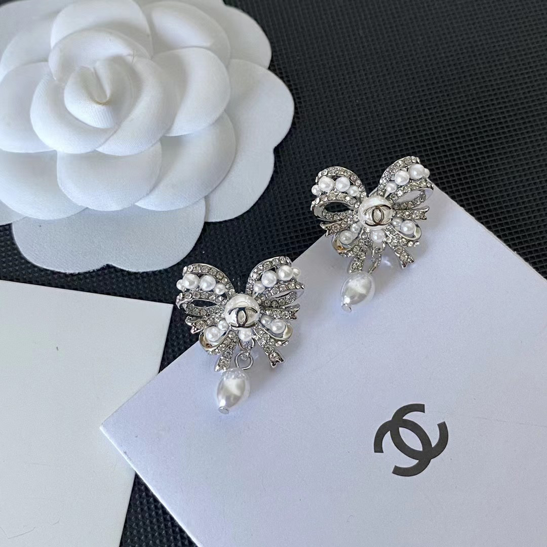Chanel Earring