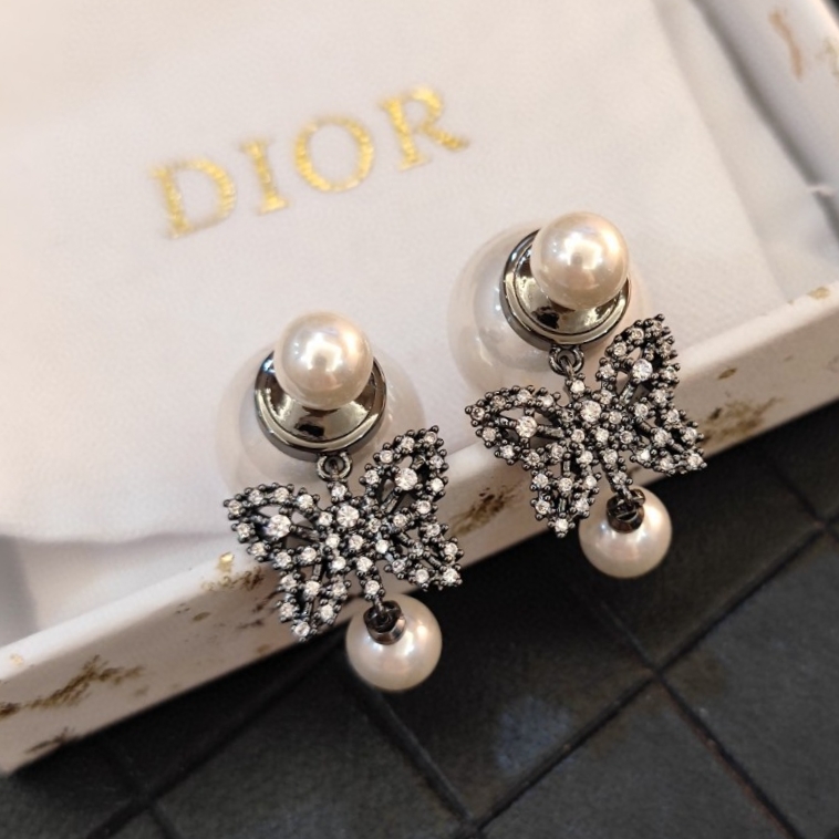 Dior Earring