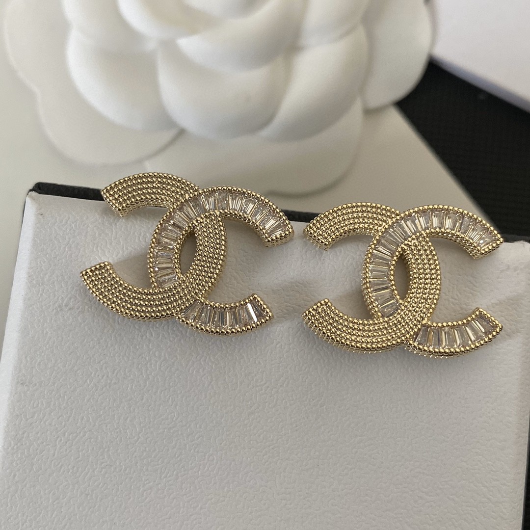 Chanel Earring