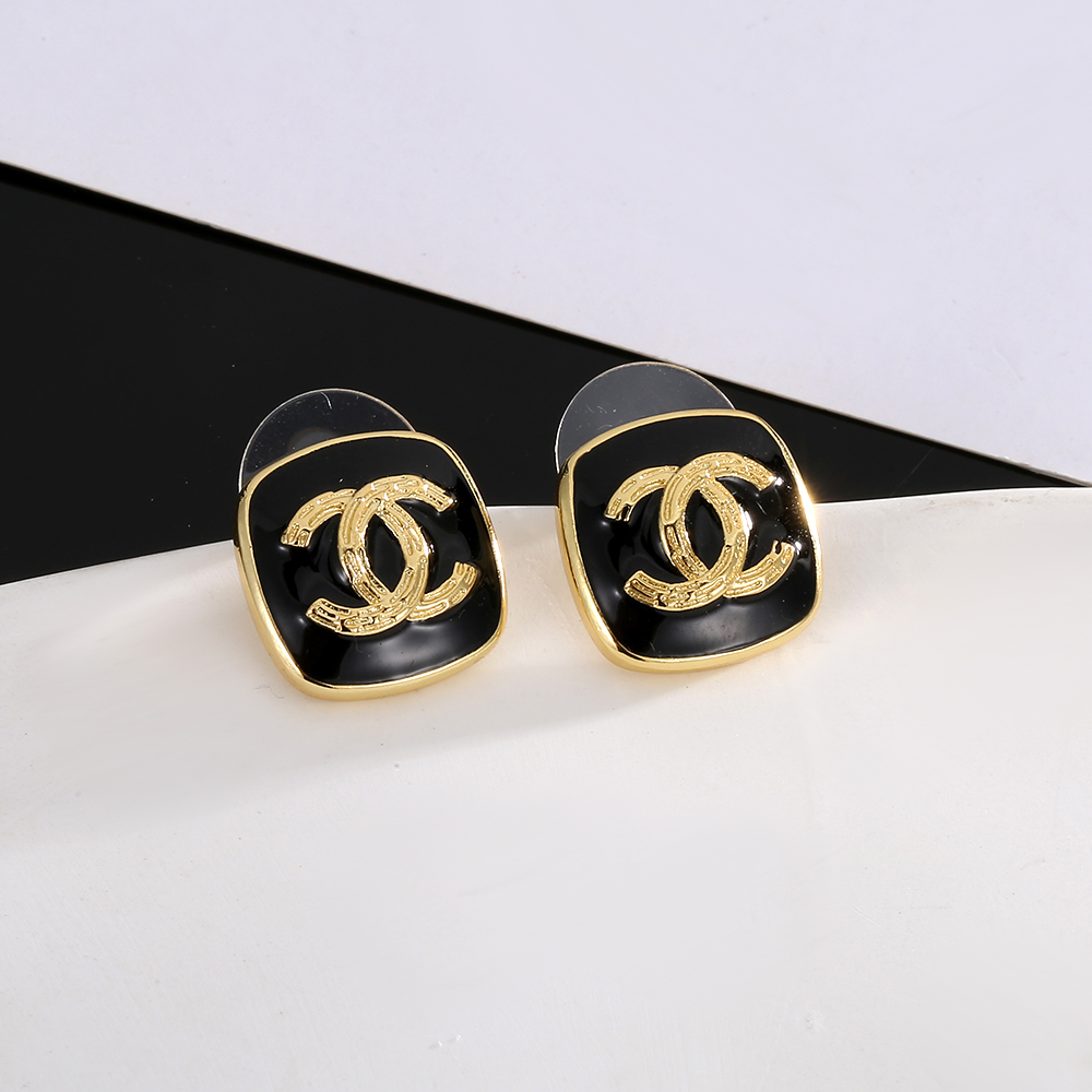 Chanel Earring