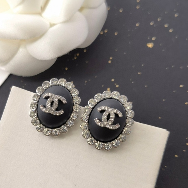 Chanel Earring