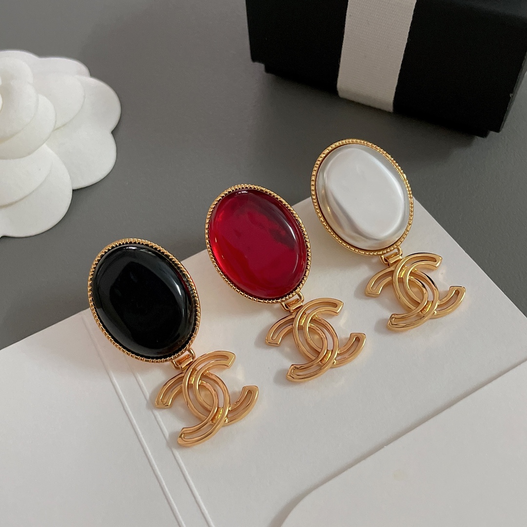 Chanel Earring