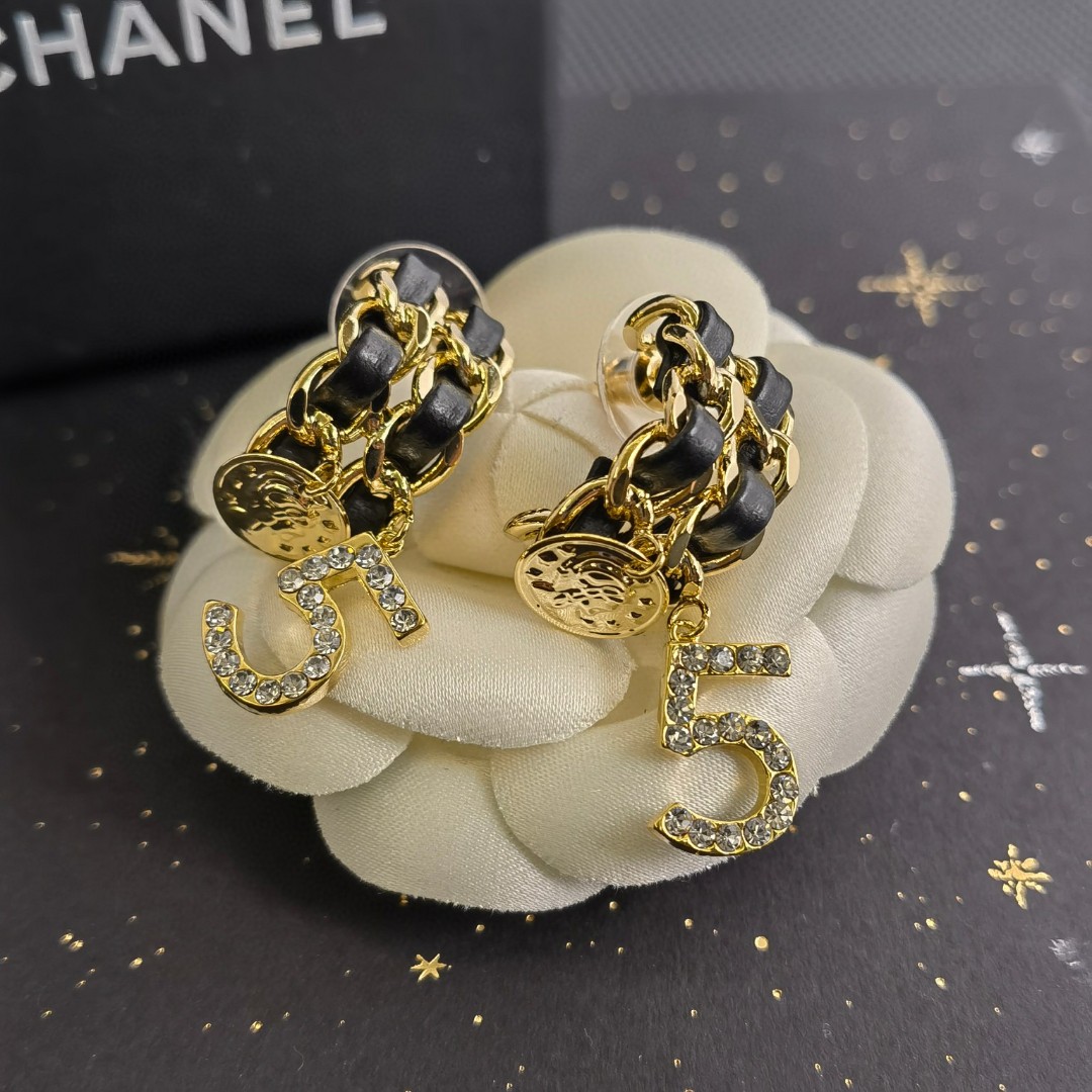 Chanel Earring