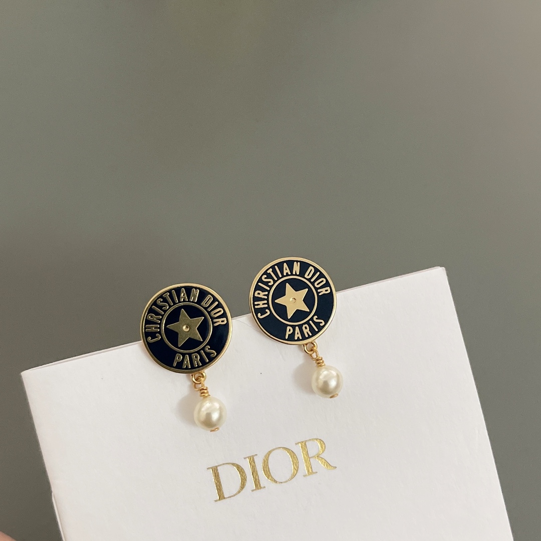 Dior Earring