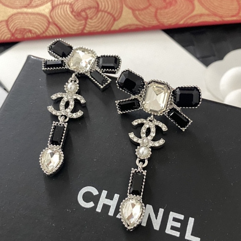 Chanel Earring