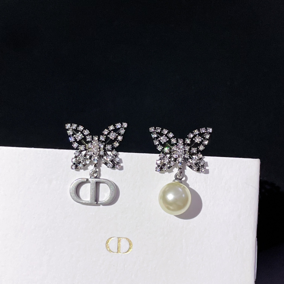 Dior Earring