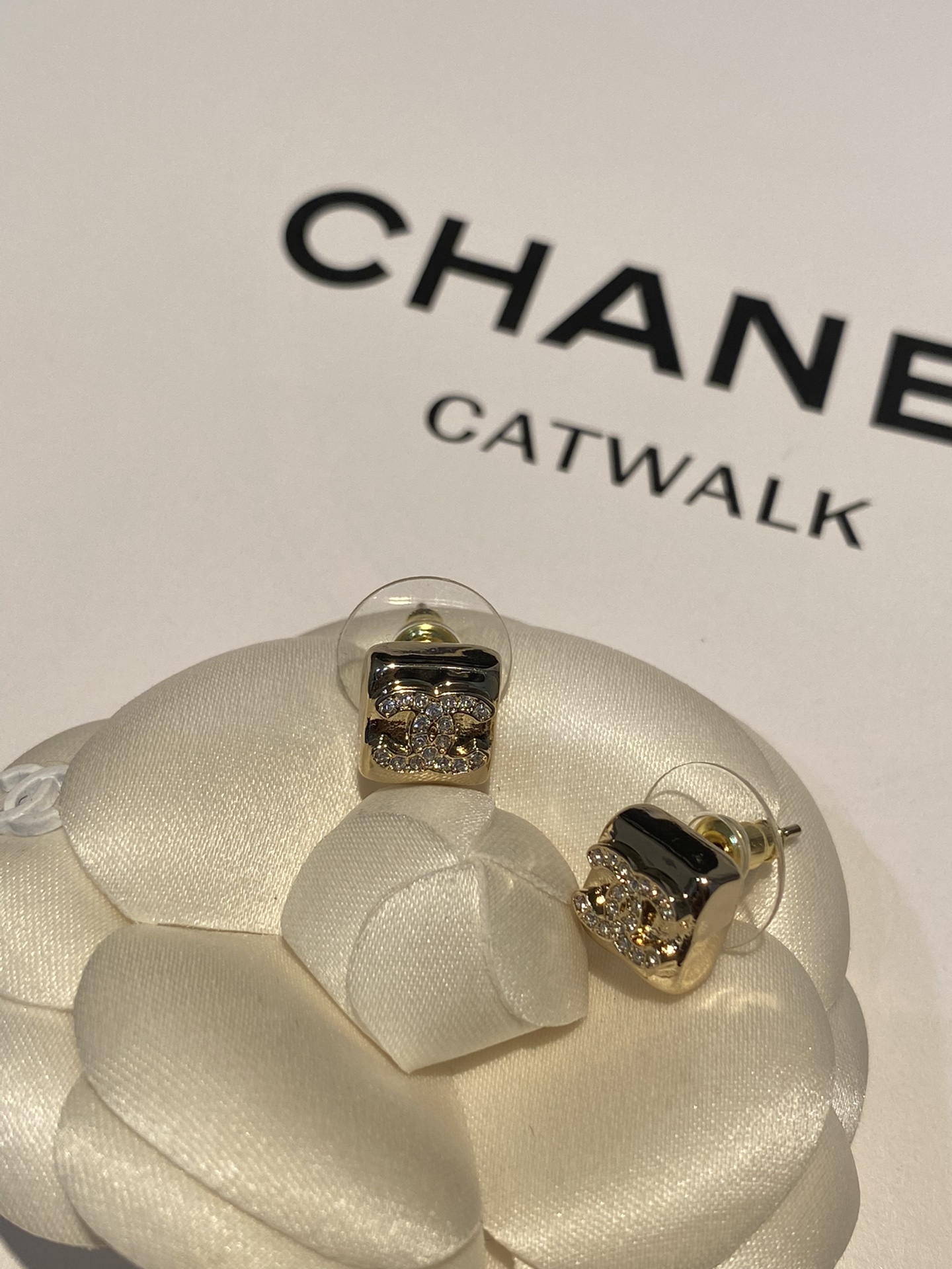 Chanel Earring