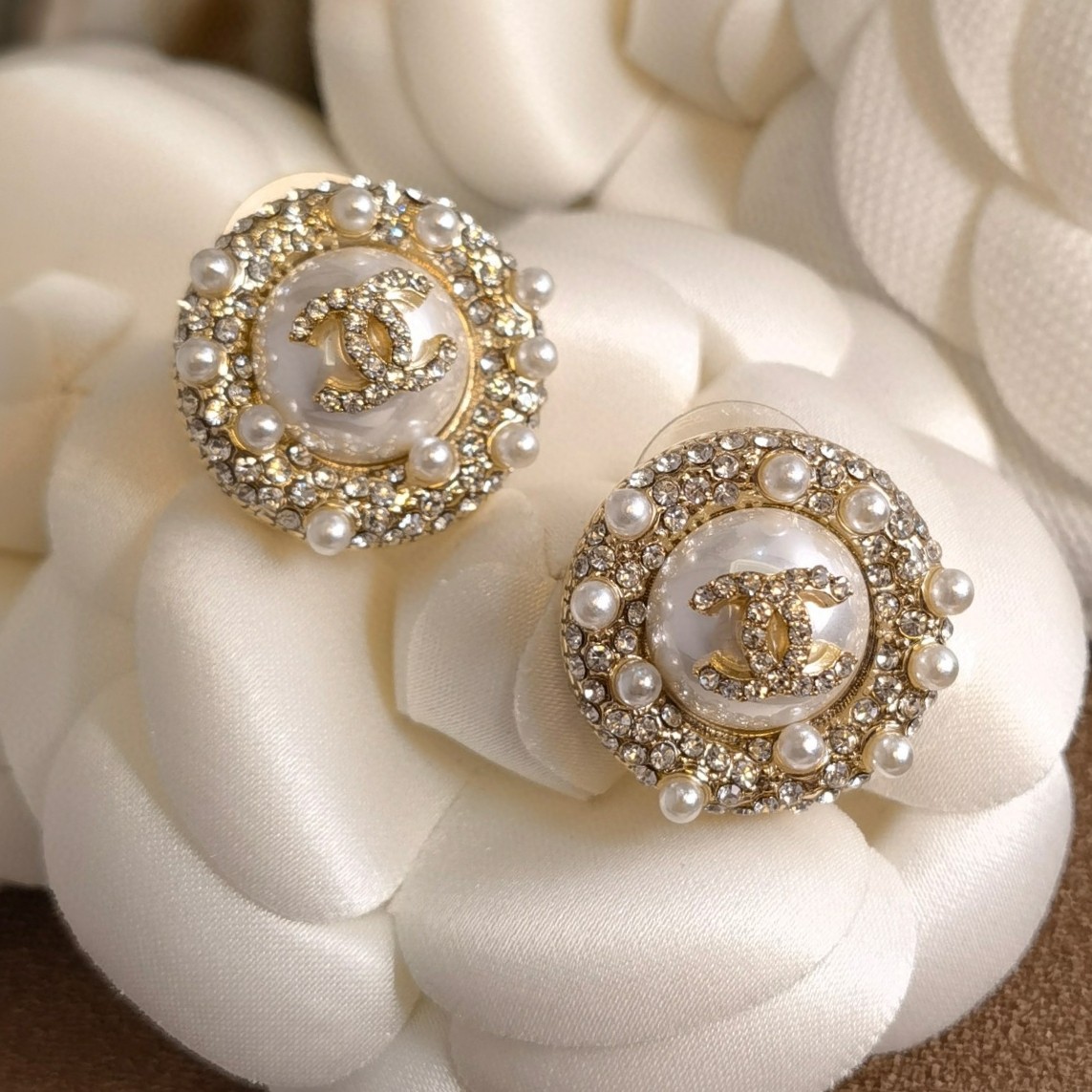 Chanel Earring