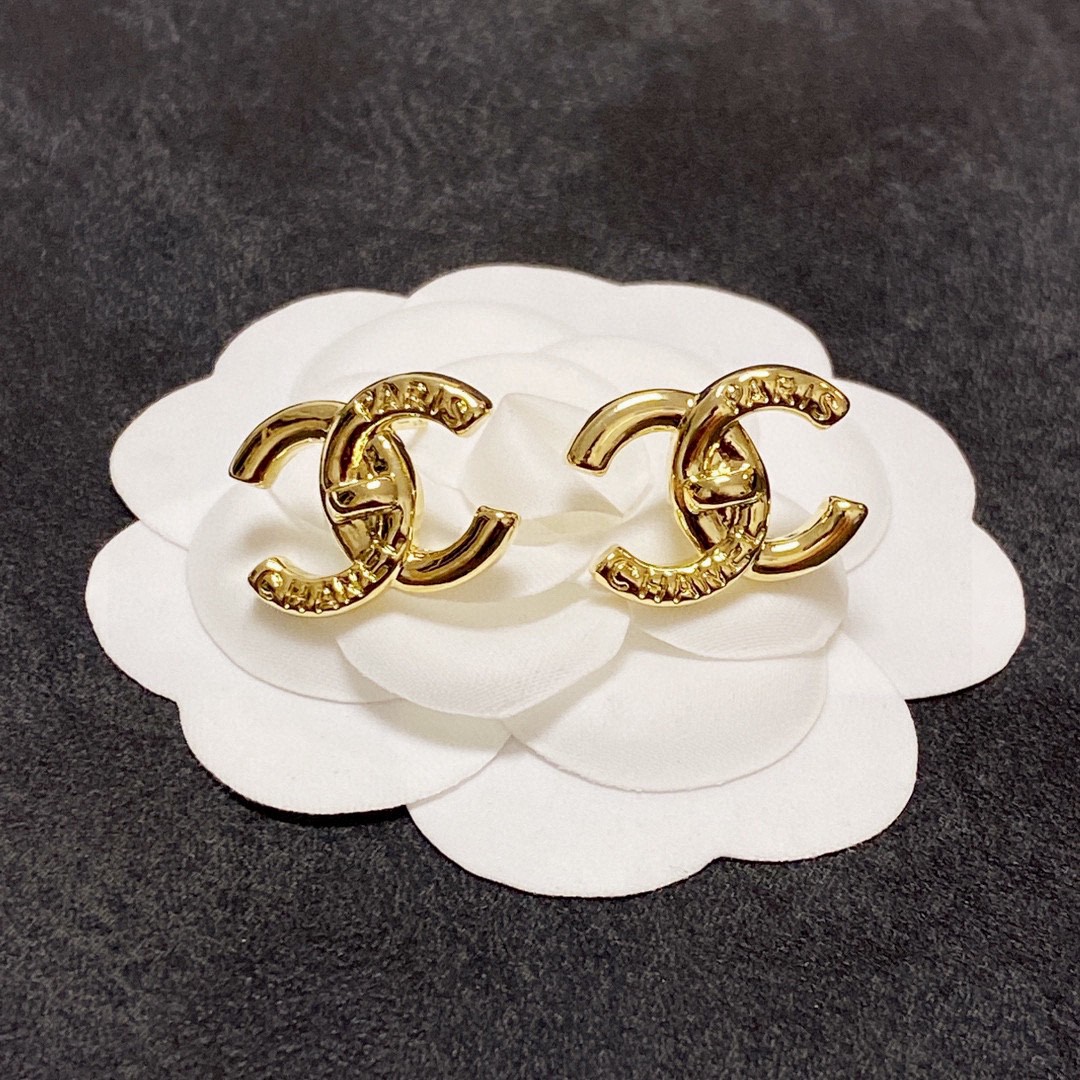 Chanel Earring