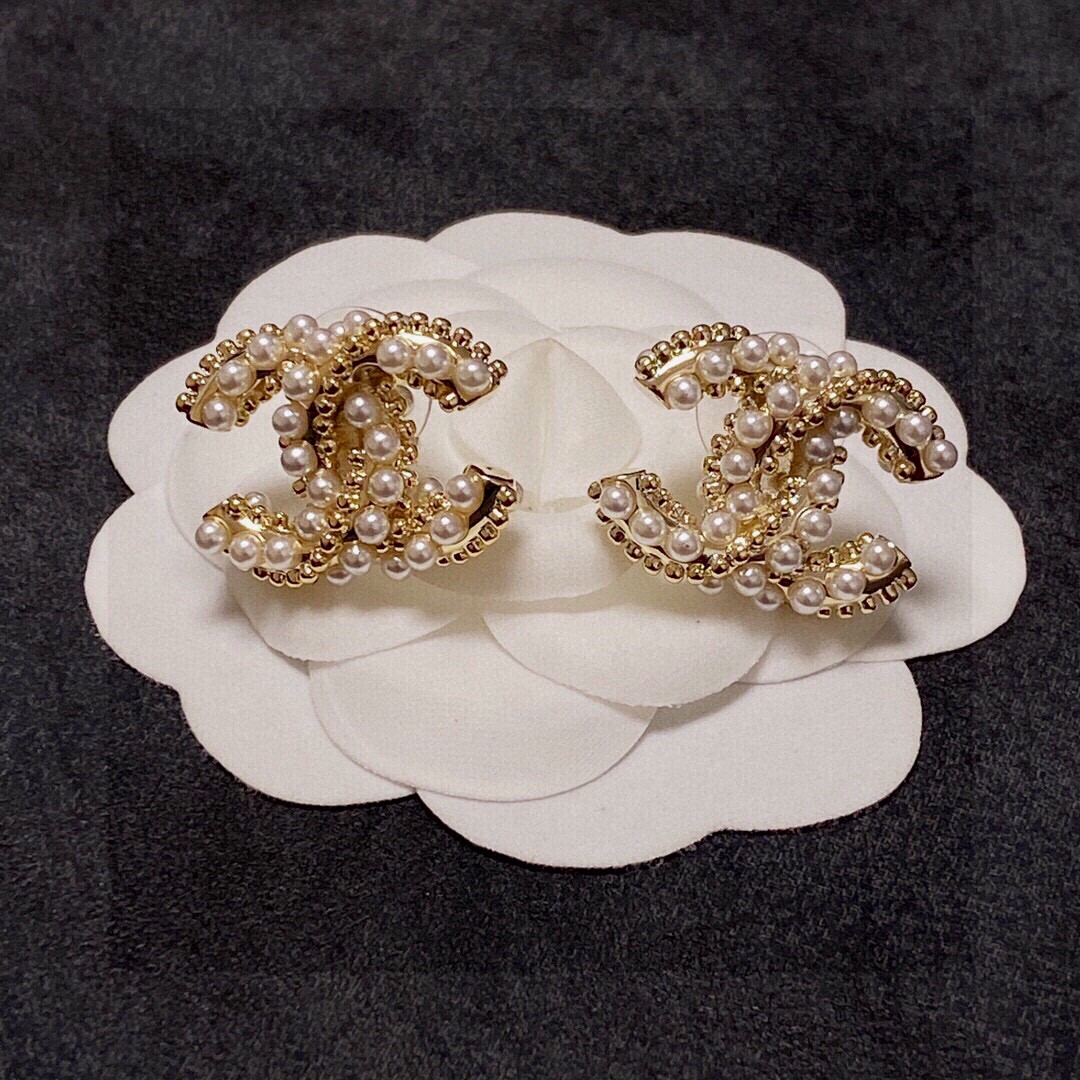 Chanel Earring