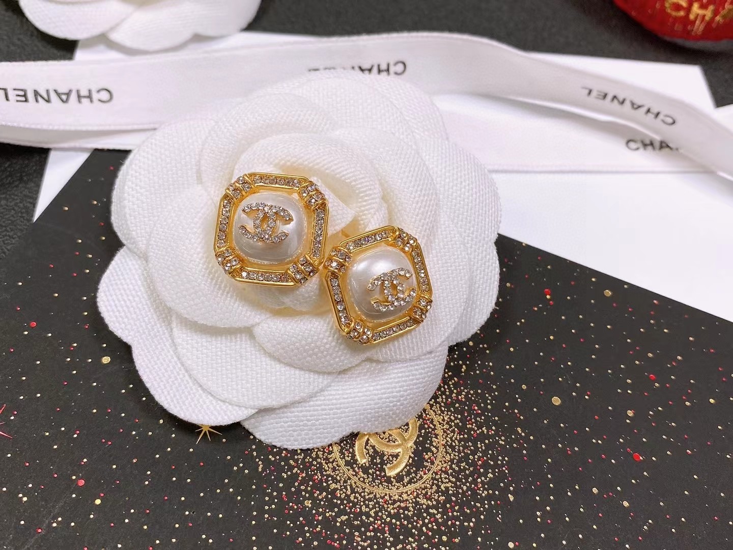 Chanel Earring