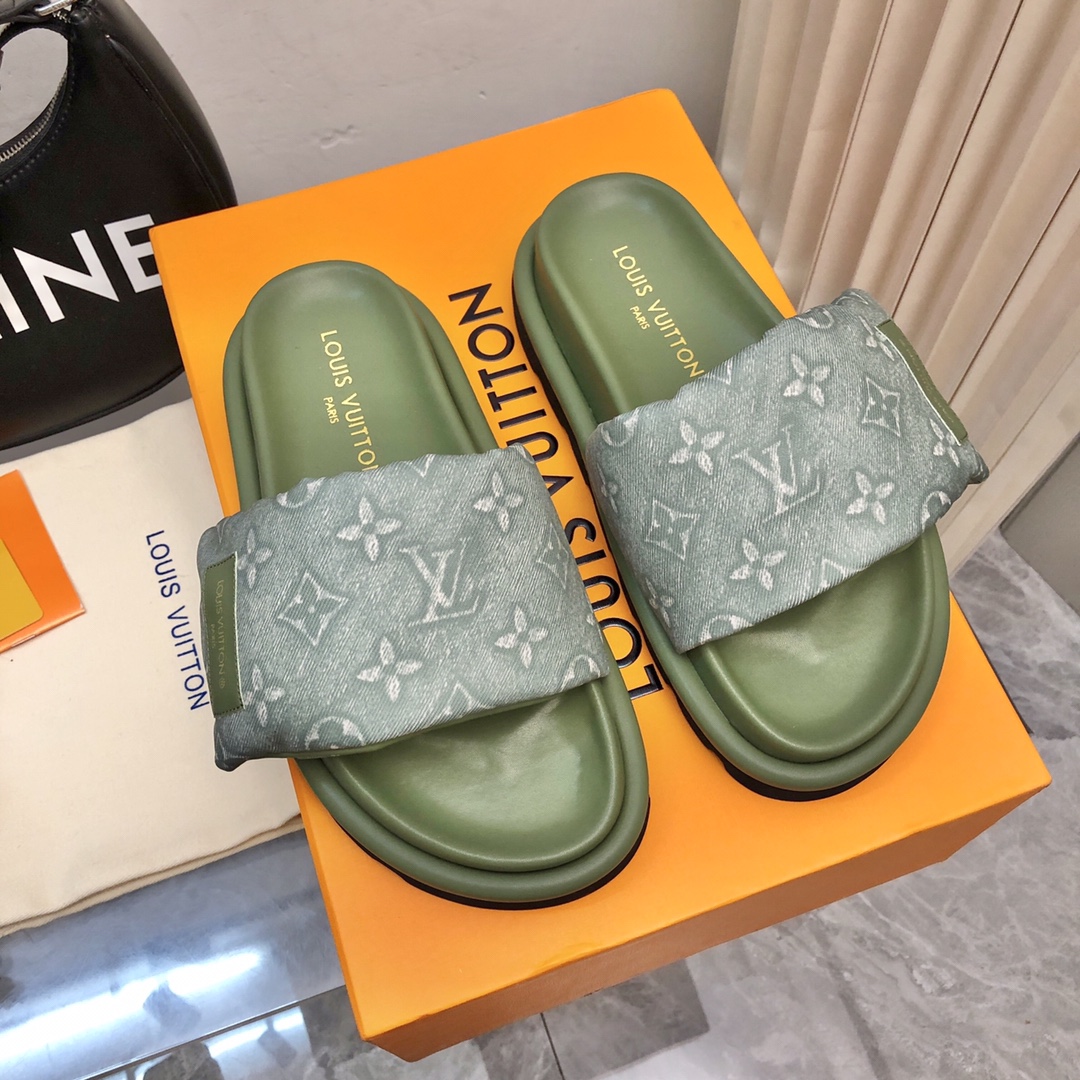 Louis Vuitton Slides