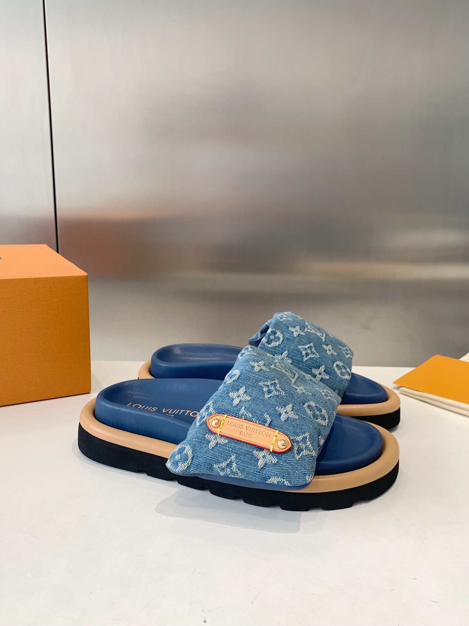 Louis Vuitton Slides