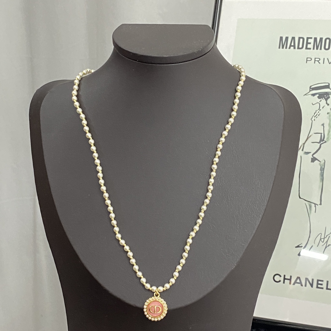 Dior Necklace