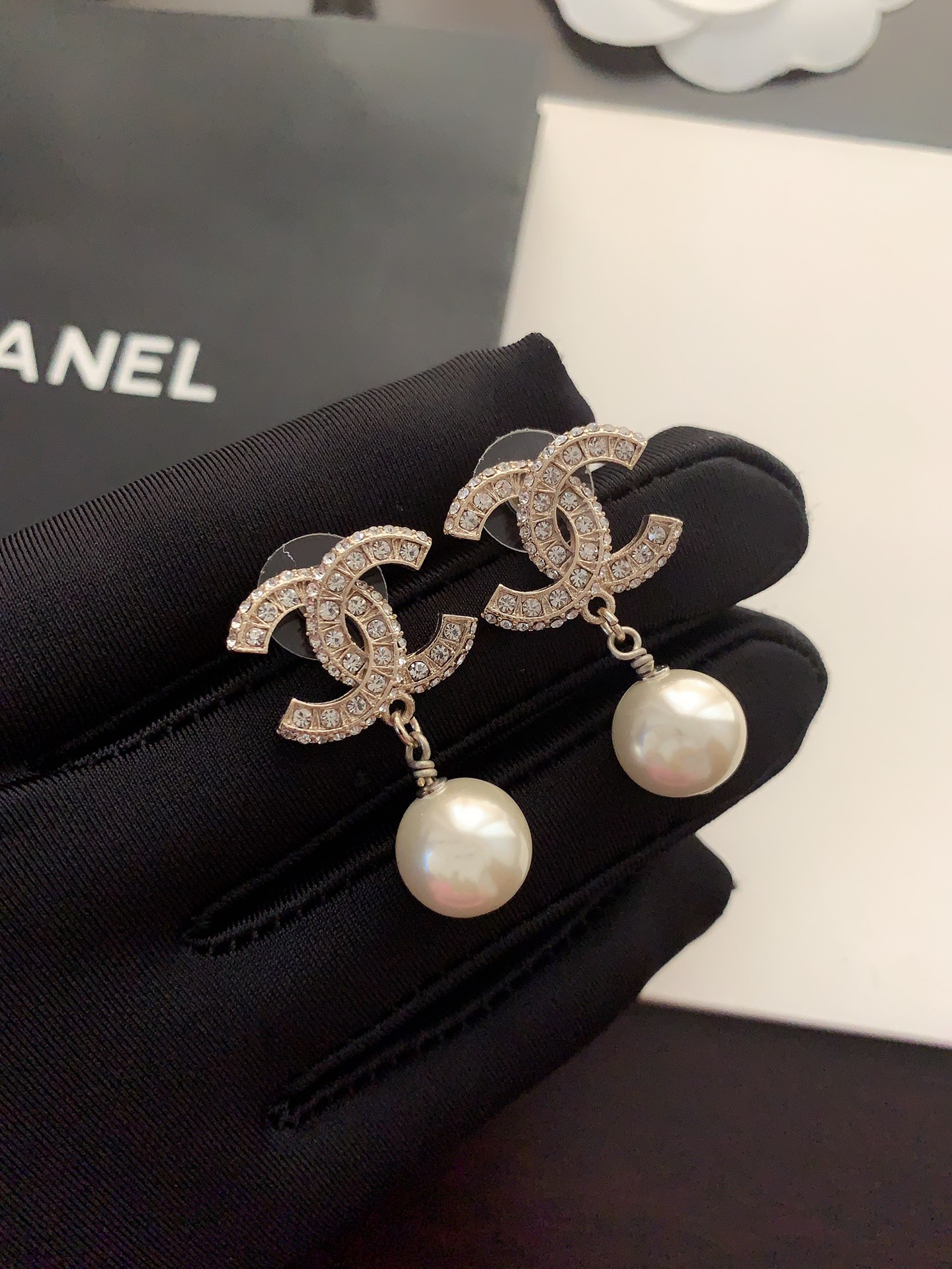 Chanel Earring