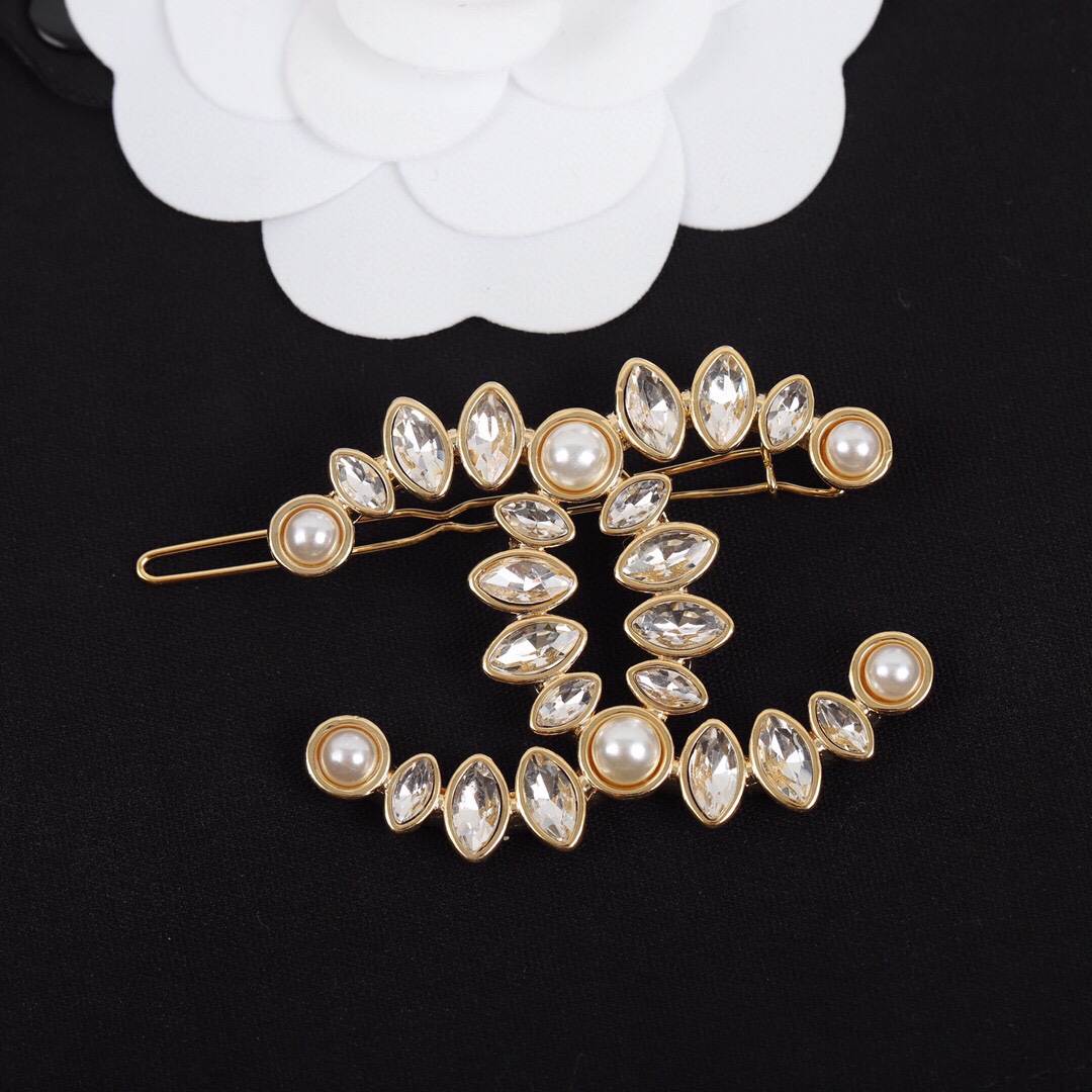 Chanel Brooch&Hair clip