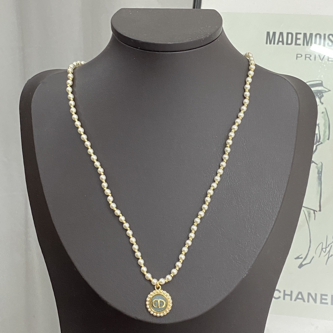 Dior Necklace