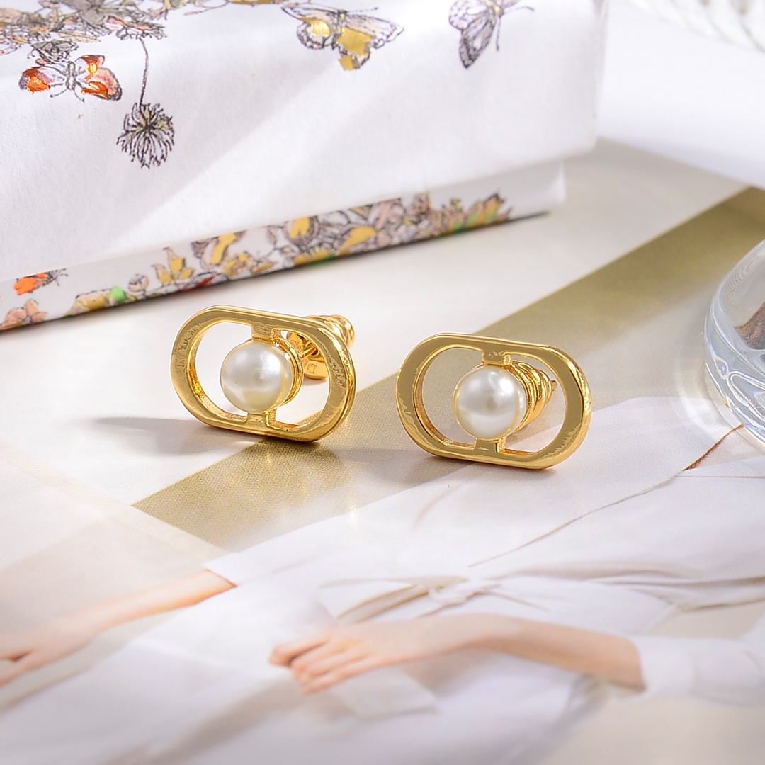 Dior Earring