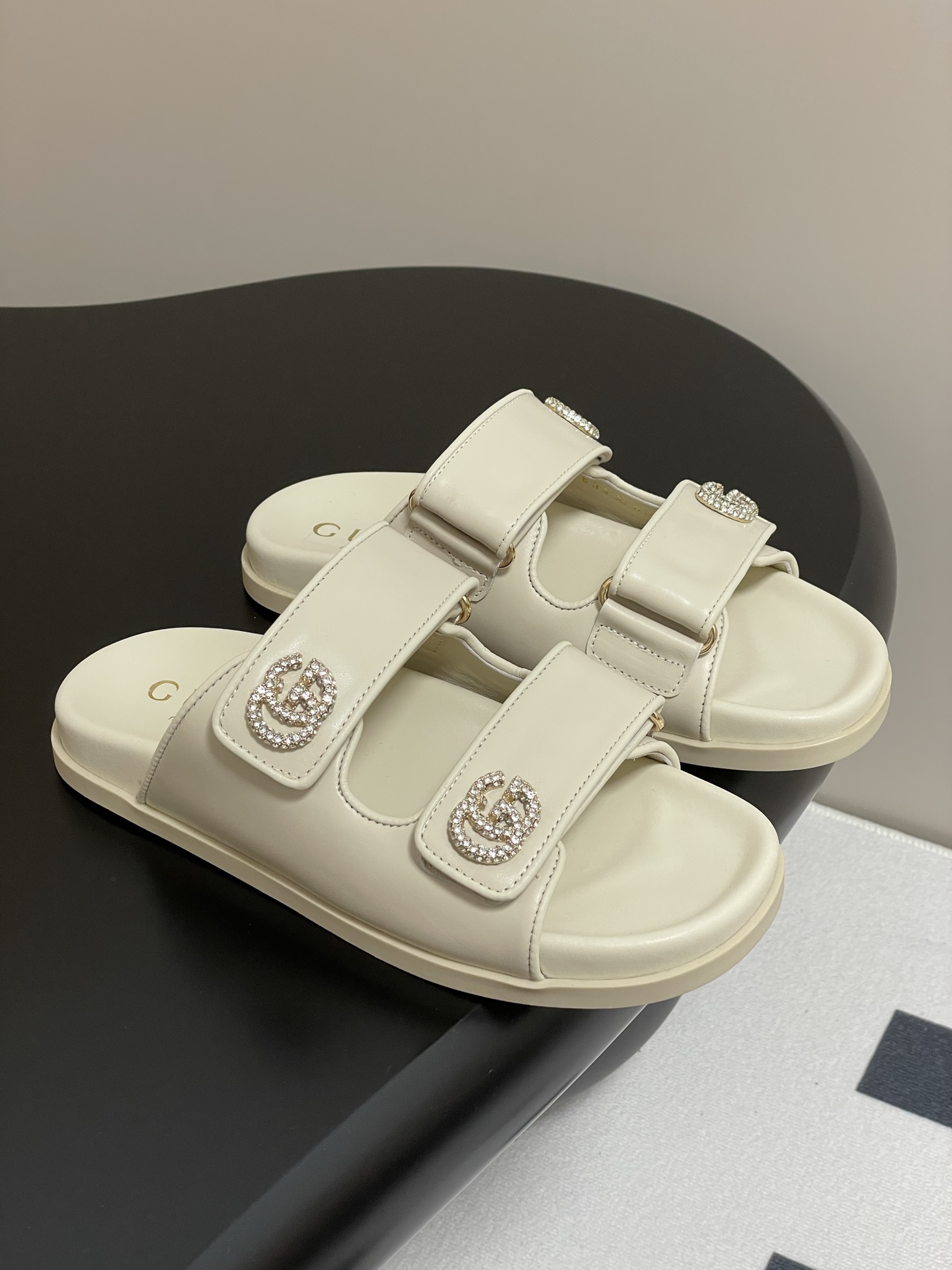 Gucci Slides