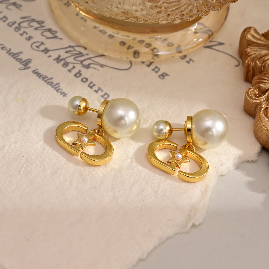 Dior Earring