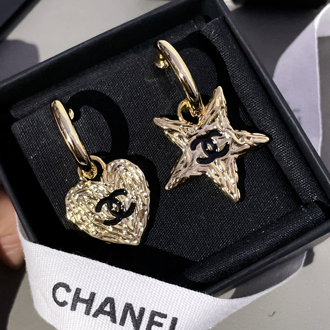 Chanel Earring