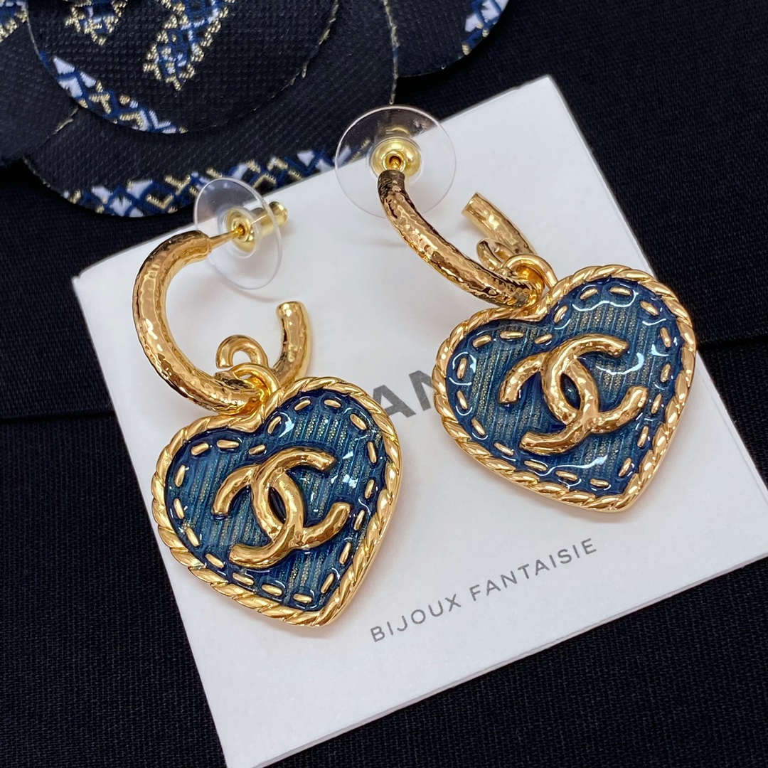 Chanel Earring