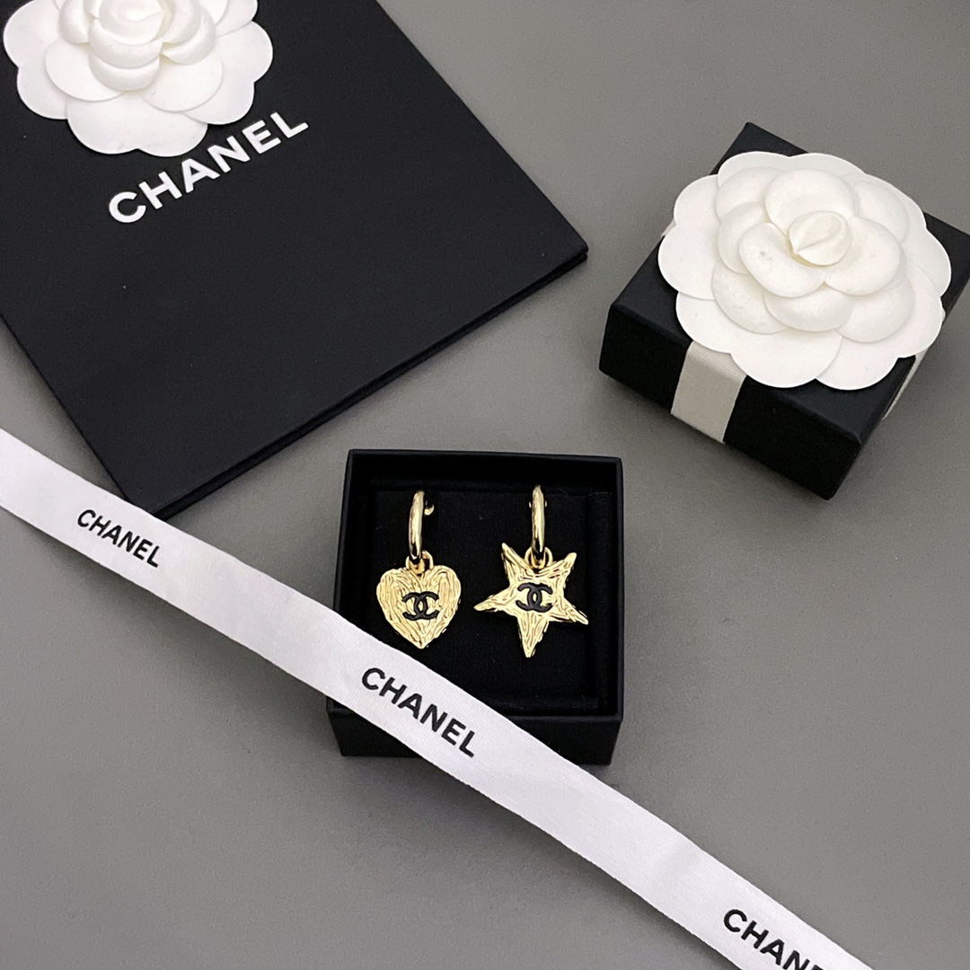 Chanel Earring