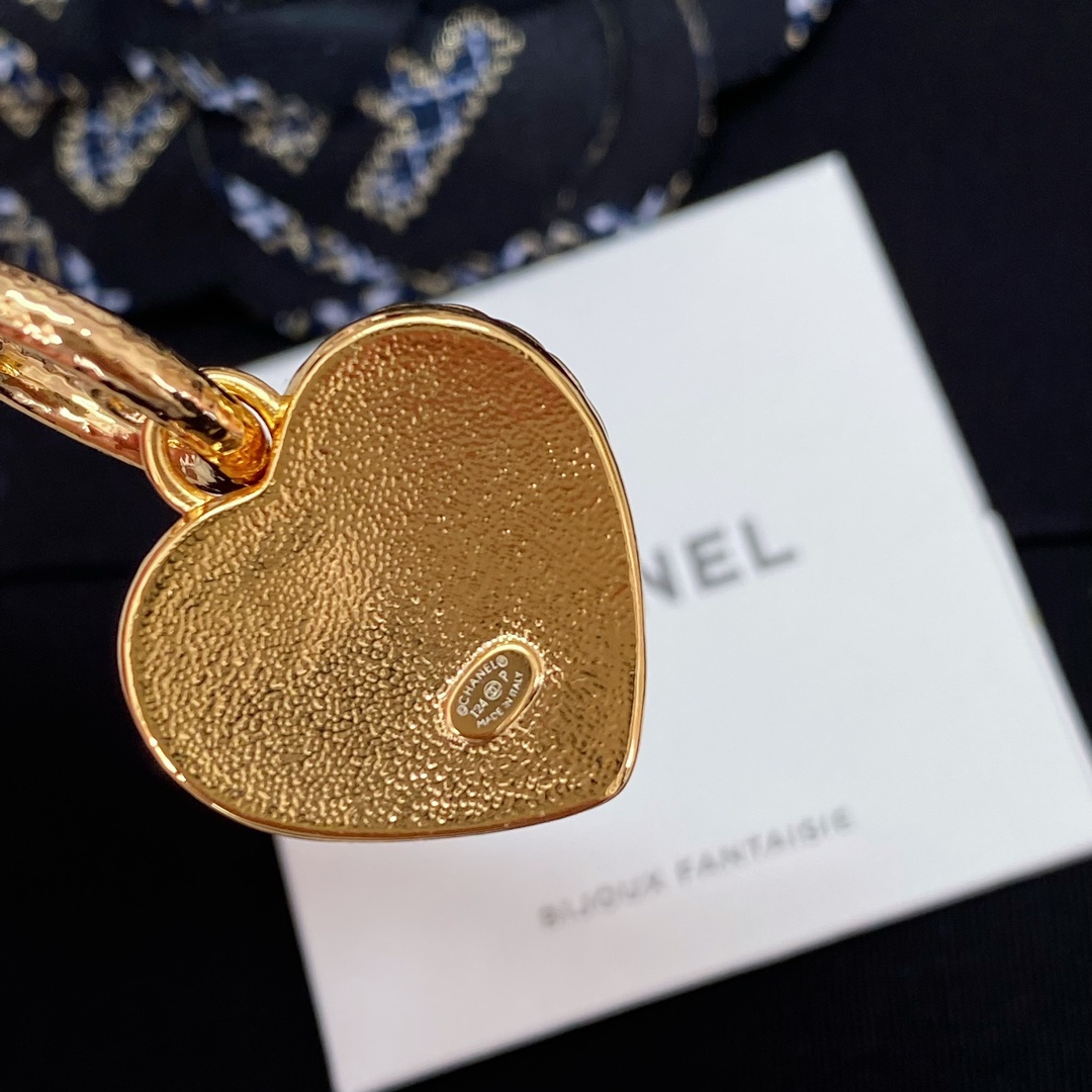 Chanel Earring